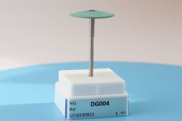 Green coarse(Зелений грубий діамантовий диск DG004) Корекція кераміки,циркону, (1шт) 2025023953 фото