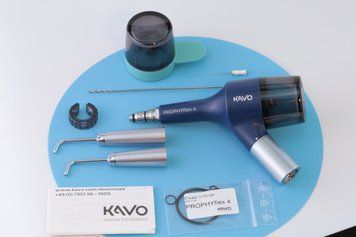 Содоструйний наконечник Kavo PROPHYflex 4 (Блакитний) Повітряно-порошковий наконечник 2345556082 фото