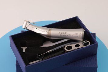 Наконечник хірургічний (20:1) COXO CX235 C6-22 LED понижуючий фіброоптика 1931415791 фото